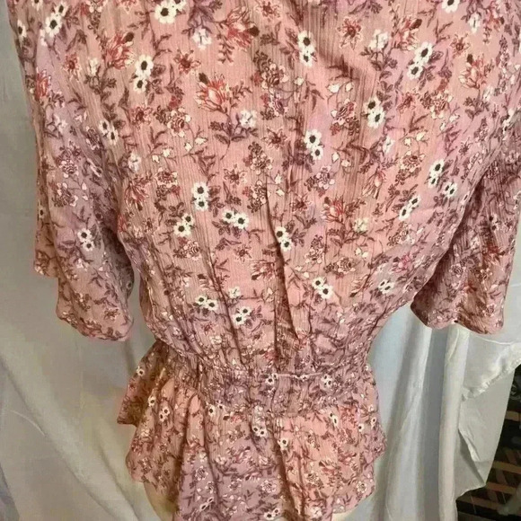 NWT - Pink Flora Baby doll Shirt Size Medium - Picture 7 of 8